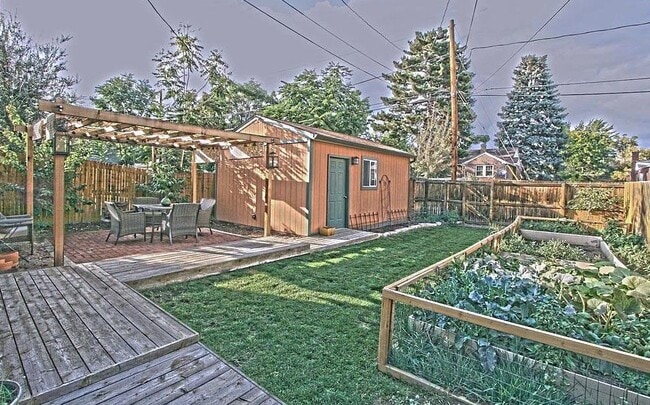 Photo - 2747 W Denver Pl