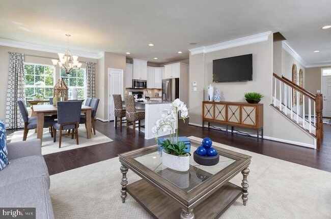 Photo - 313 Piper Ln