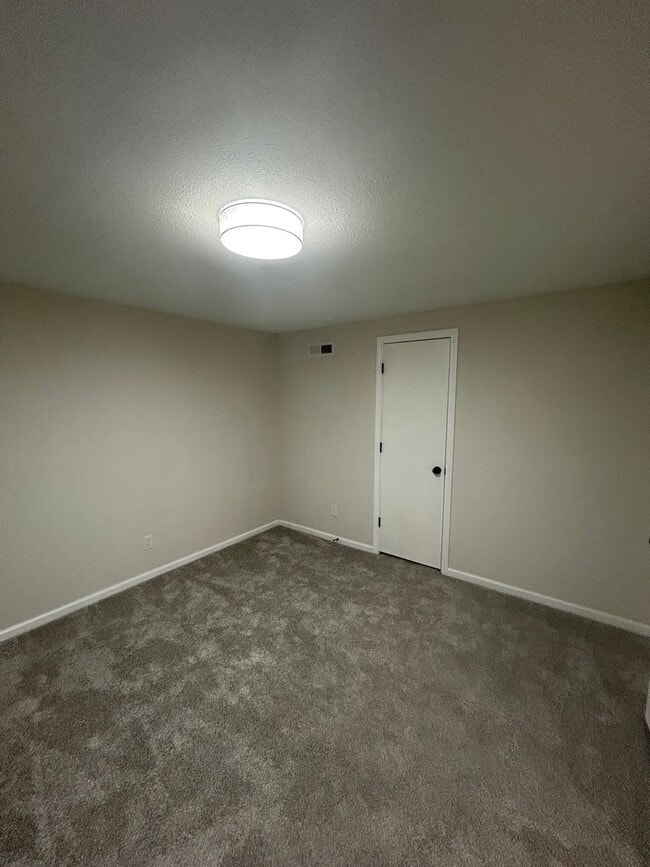 Photo - 1208 N Brunswick Ln