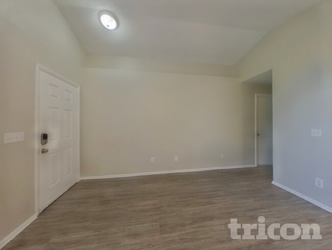 Photo - 1289 Cleveland Ave