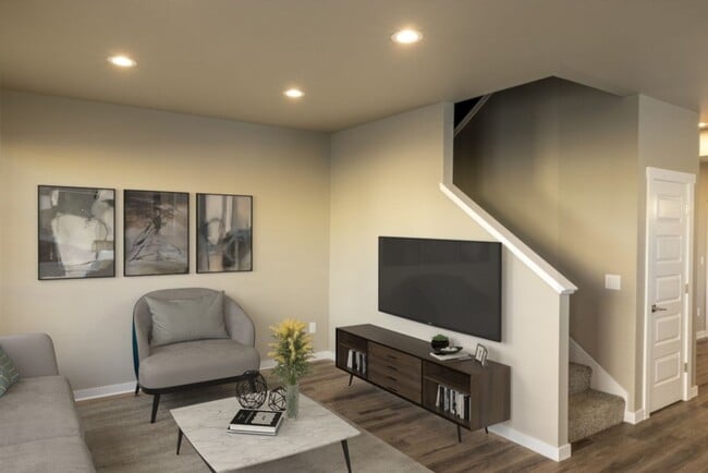 Photo - CC, LLC - Bldg 20 Unidad B07