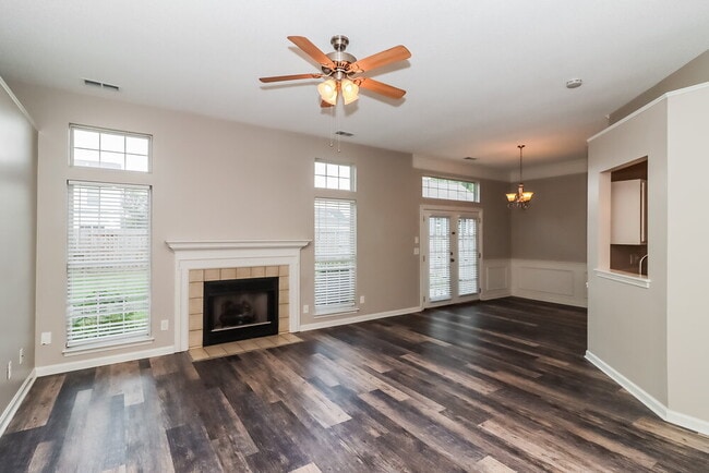 Photo - 4272 Maybrook Ct SW