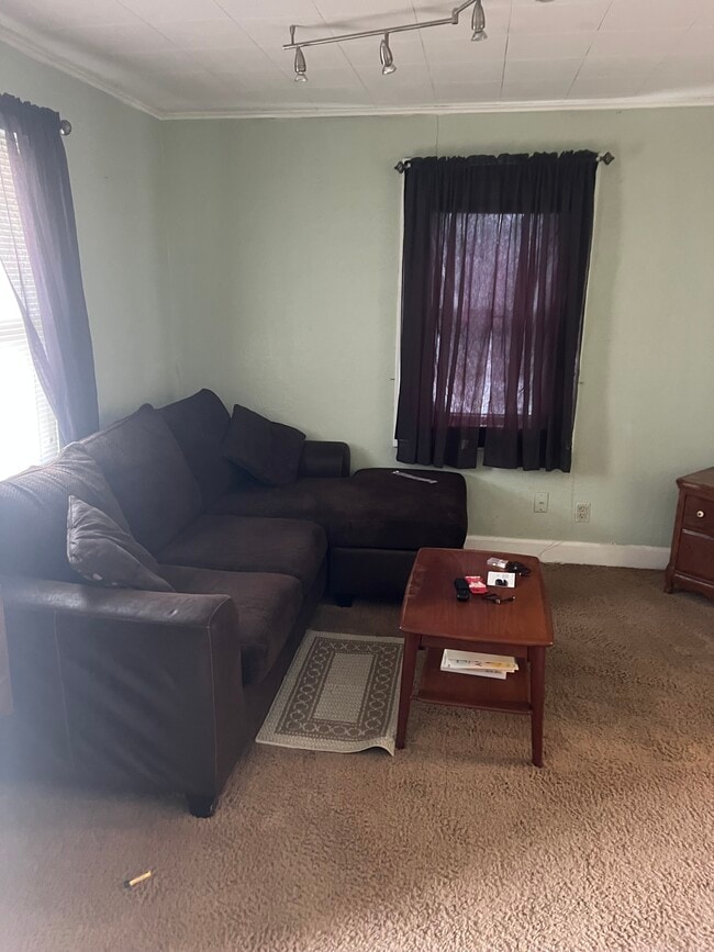 Photo - 404 N Harbison Ave