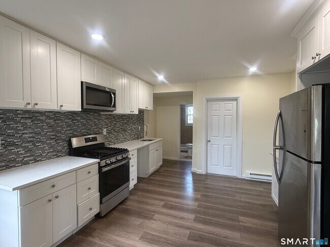 Photo - 60 Pardee St