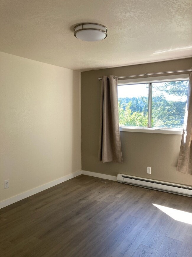 Photo - 990 S 11th St Unit Apt#1