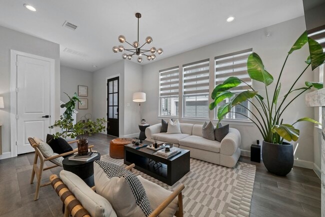 Photo - 9555 Neuens Rd