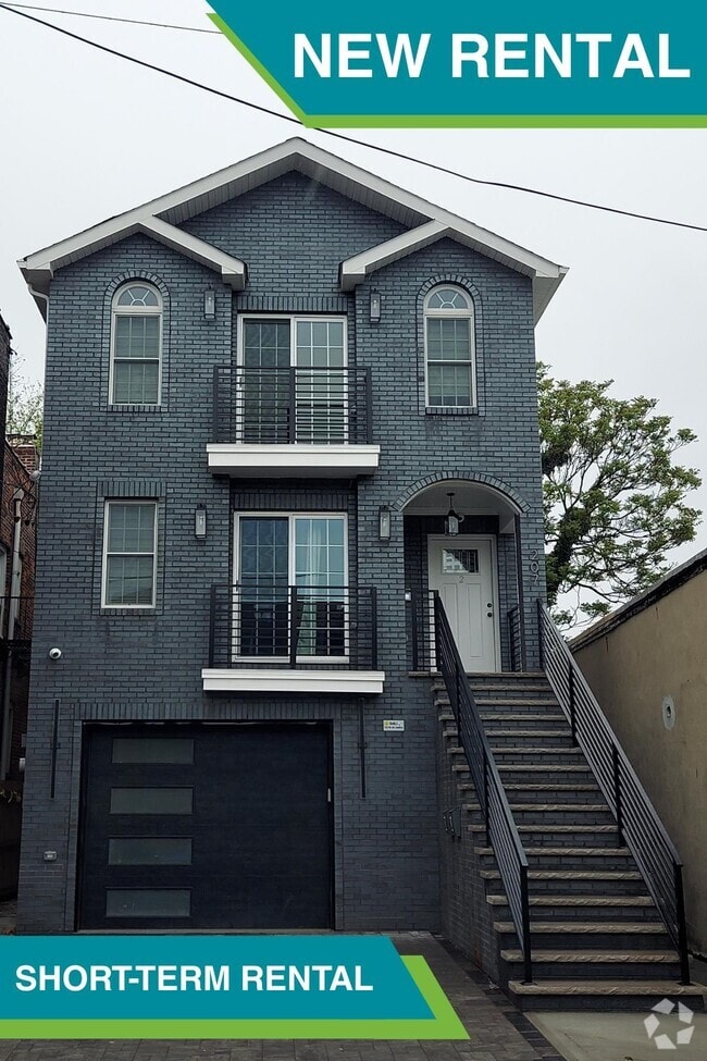 Building Photo - 207 Avenue B Rental
