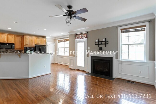 Photo - 3541 Carriage Walk Lane