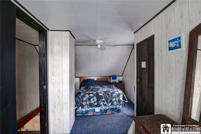 Photo - 2372 Lakeside Dr