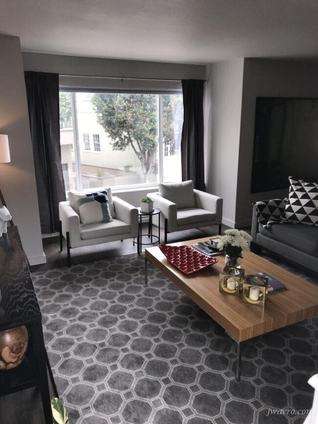 Photo - 89 Roosevelt Way Unit 1