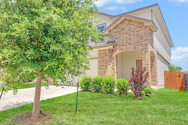 Photo - Charming 4-Bedroom Home in Redbird Ranch- HABC Accepted