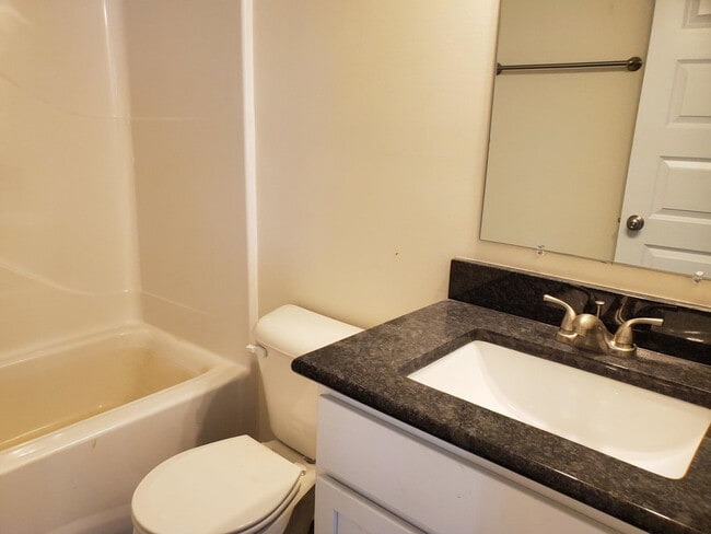 Photo - Townhouse in Blackstone-Fort Pickett Area