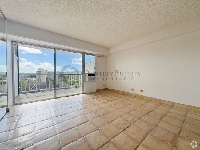 Building Photo - Large Studio/1 bath Unit 1003 Rental