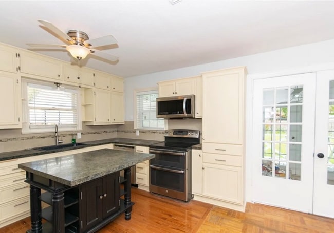 Photo - 1214 Logan Ave