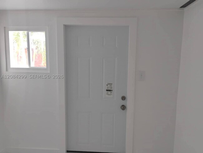 Building Photo - 14441 SW 291st St Unit 2