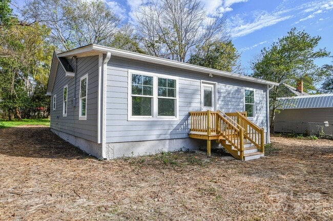 Building Photo - 4 State Rd S-13-179 Rental