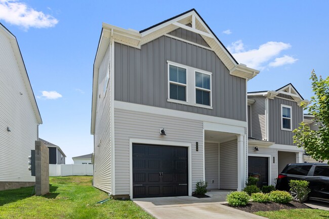 Building Photo - 4510 Skywood Ln Rental