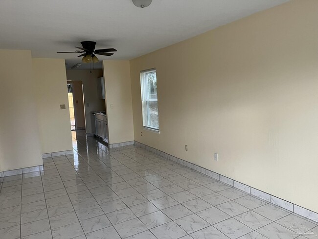 Photo - 3222 Redwood Ln
