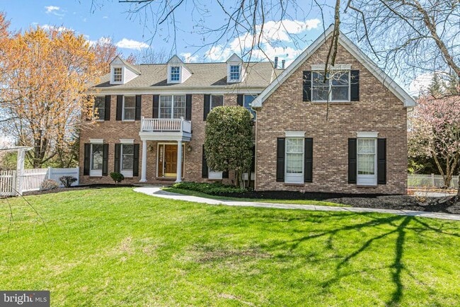 497 Christopher Dr