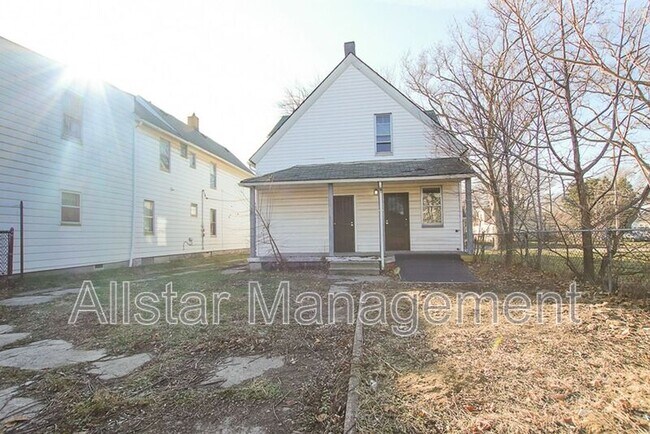 Photo - 1101 E 66th St Unidad #1
