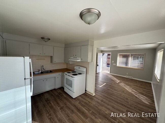 Photo - 4580 Everett Ct