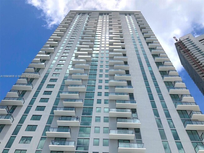 Photo - 501 NE 31st St Unit 707