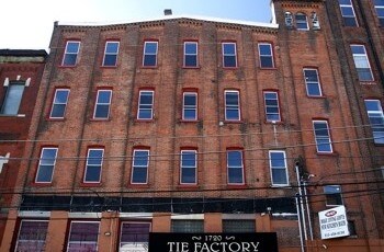 Tie Factory Loft Apartments - Tie Factory Loft Apartments