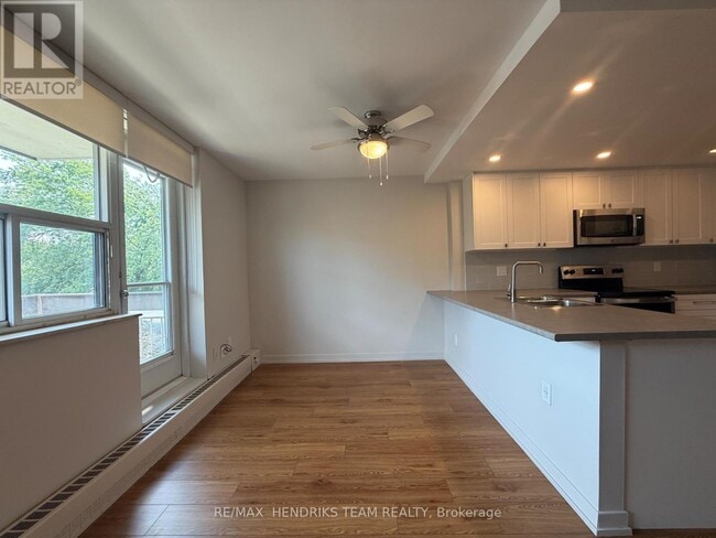 Photo - 158 Fitch St Unit 314