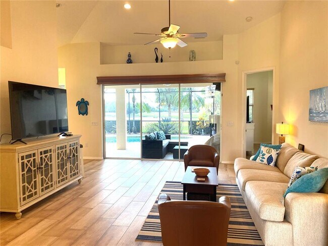 Photo - 6372 Rookery Cir