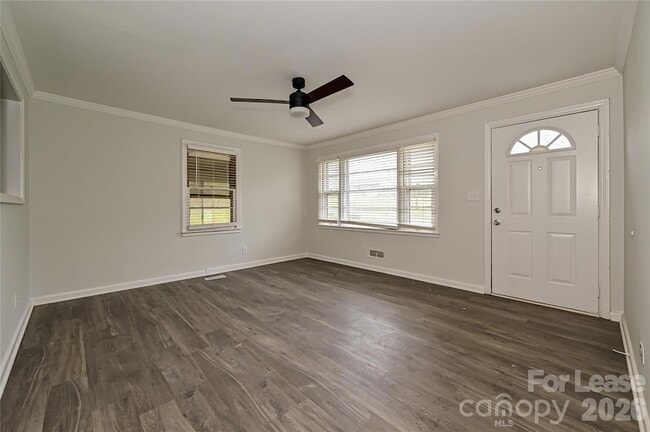 Photo - 1640 Eaves Rd