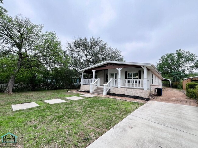 810 Elizabeth Rd