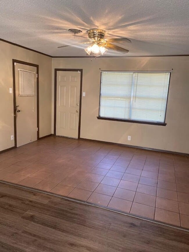 Photo - 2485 Cypress Dr