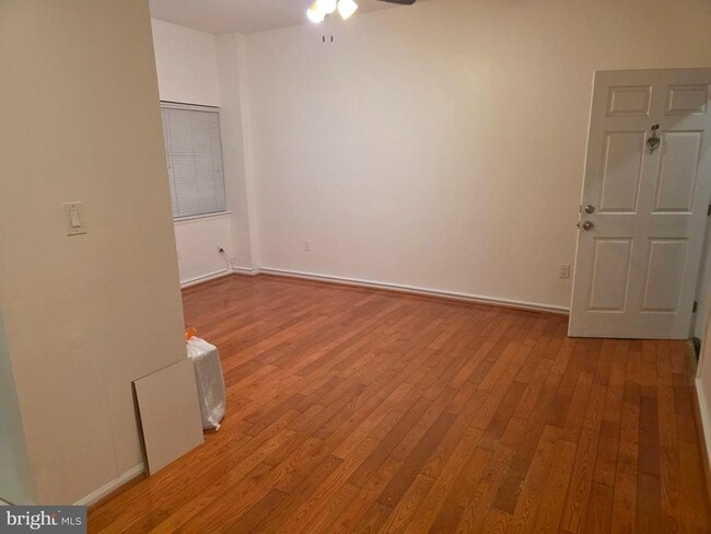 Building Photo - 307 Arch St Unit 1A Rental