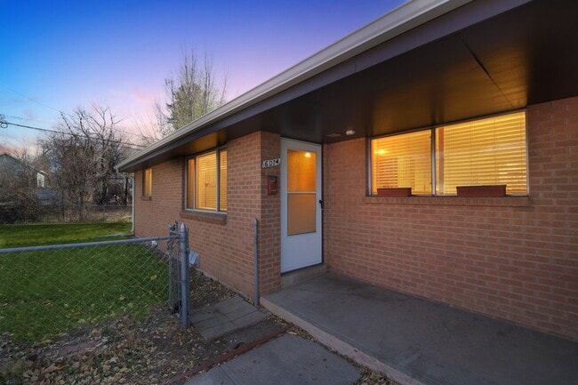 Photo - 6014 S Prince St