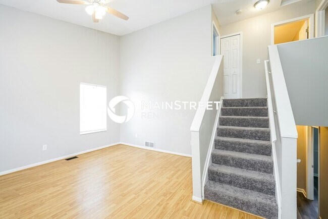 4 Bedroom Pet-Friendly Home in COLUMBUS, OH with Main Street Renewal
