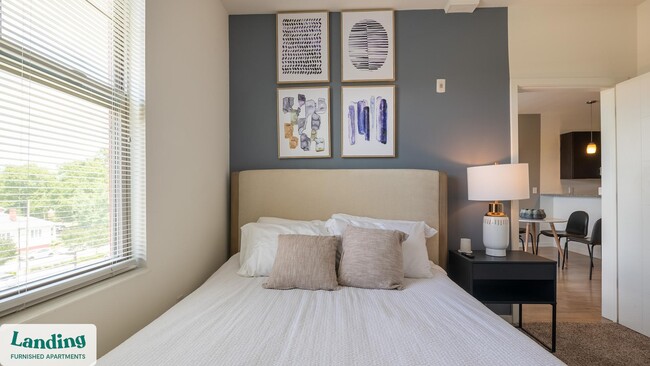 Photo - 2017 Brook Rd Unit 405