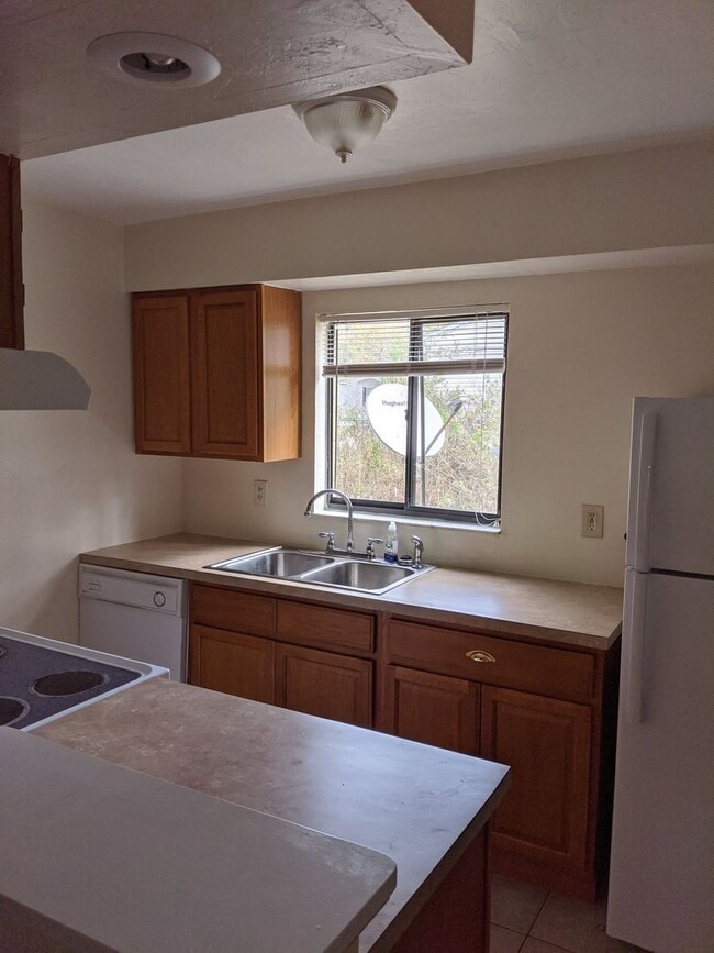 625 SW 67th Terrace