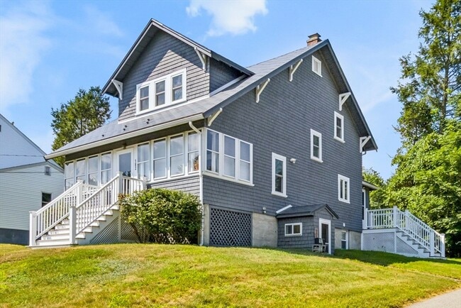 Photo - 182 Greenwood St