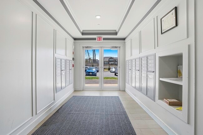 Photo - 4 Winslow Ln Unit 410