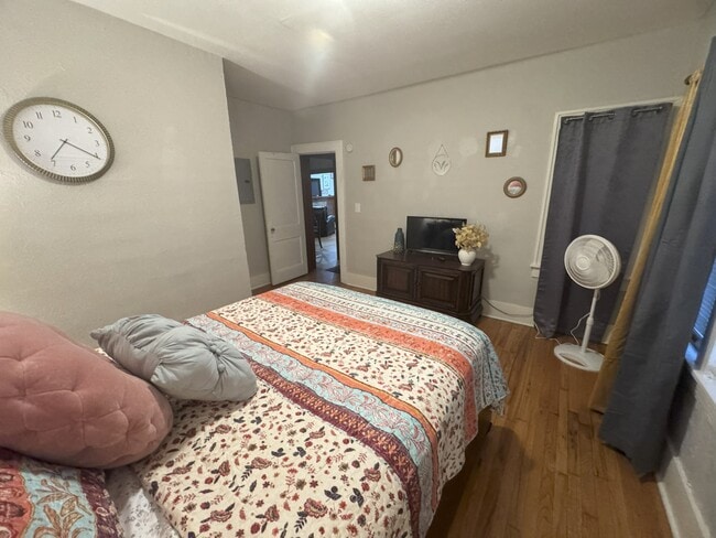 Photo - 820 Classen Blvd