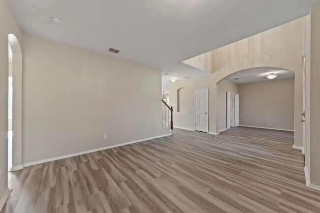 Photo - 3109 Woodson Dr