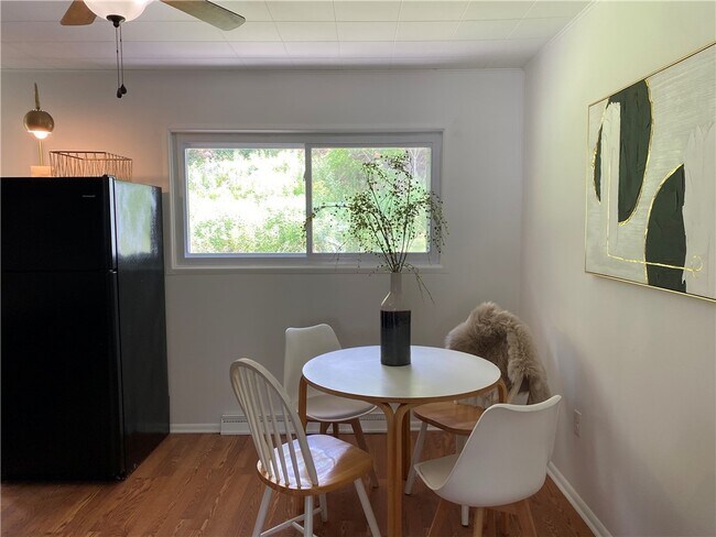 Photo - 215 Lee Ave Casa