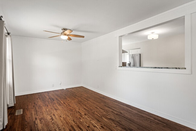 Photo - 2219 Dearborn Dr