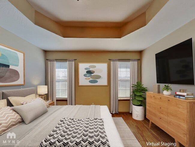 Photo - 701 N Pinewood Ave