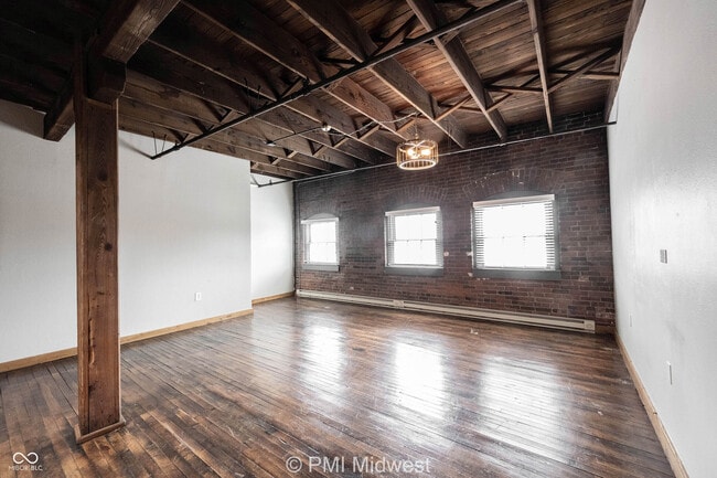 Photo - 501 Madison Ave Unit 305