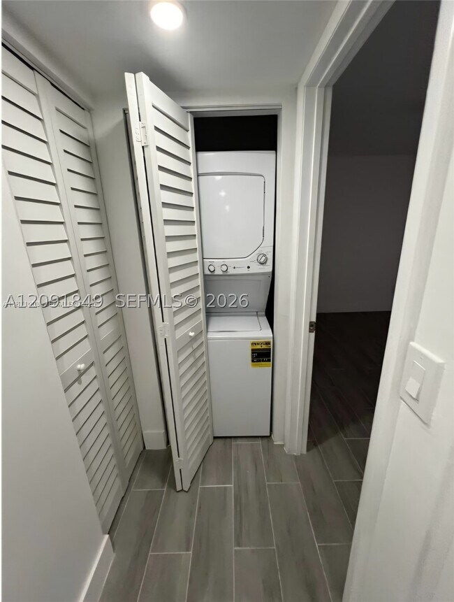 Photo - 8810 SW 132nd Pl Unit 103DN