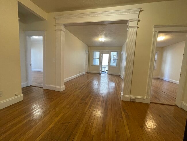 Photo - 14 Melvin Ave Unidad 4