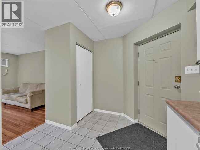 Photo - 5830 Malden Rd Unit 103