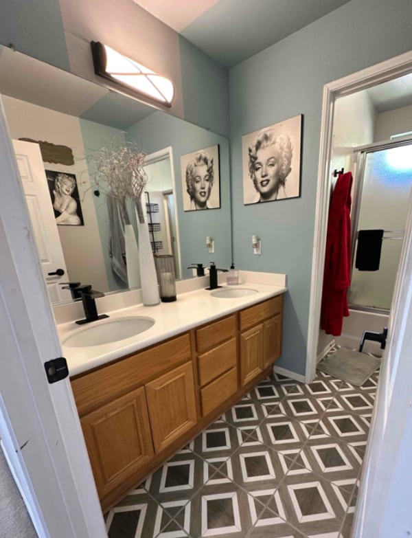 Photo - 10 W Borden Rd