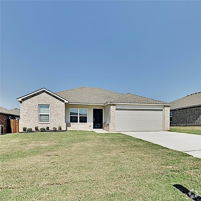 Building Photo - 1924 Twisted Oak Ct Rental